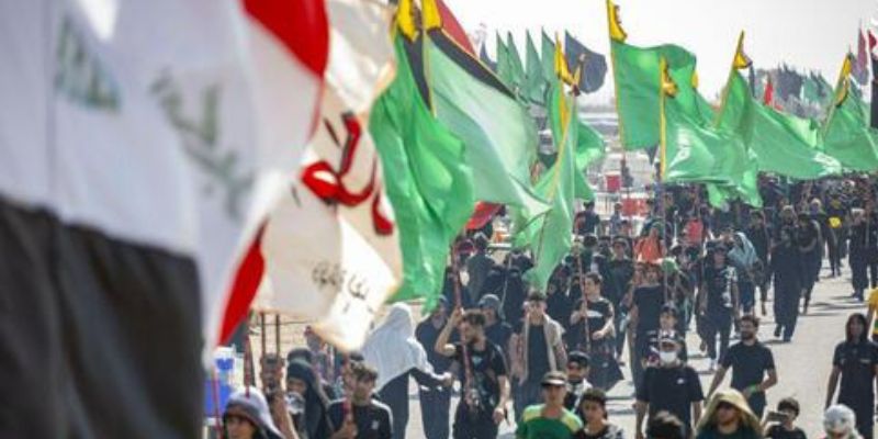 مسابقه عکس پرچم ها دراربعین حسینی با عنوان « رقص پرچم ها »